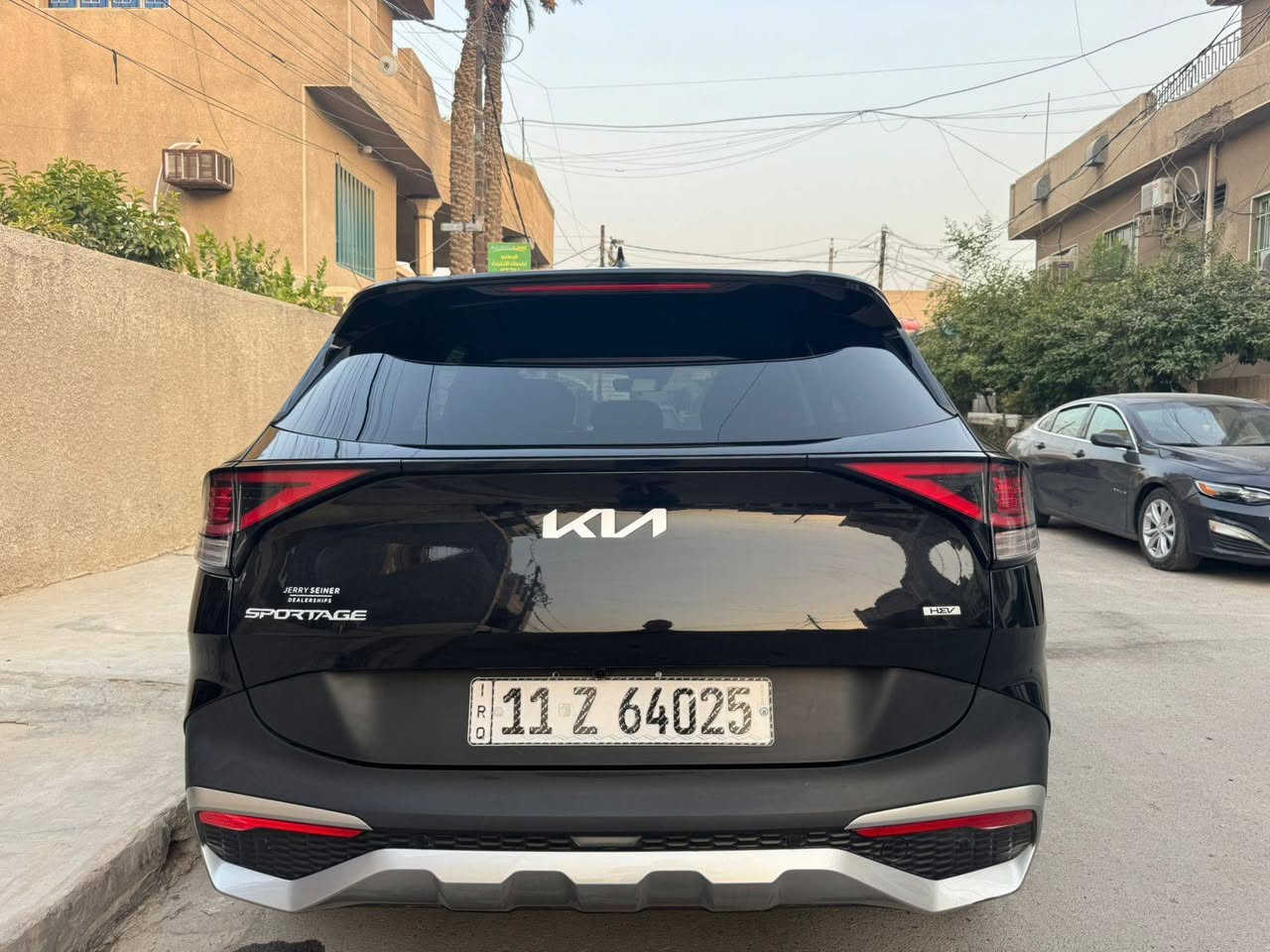 سبورتج هايبرد 2023
بيع او مراوس بسورنتو
السلام عليكم 
سبورتج هايبرد 2023 ماشية 27 حادث بسيط جدا فقط بنيد بدون دواخل مواصفات عادية سيارة جديدة جدا وجاهزة .
مكان السيارة بغداد حي الجامعه
السعر 179
***********
