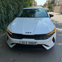 K5 مديل 2022 موصفات LX  وارد امريكي مبدل جاملغ سكن نفس الكود  بدون حاد...