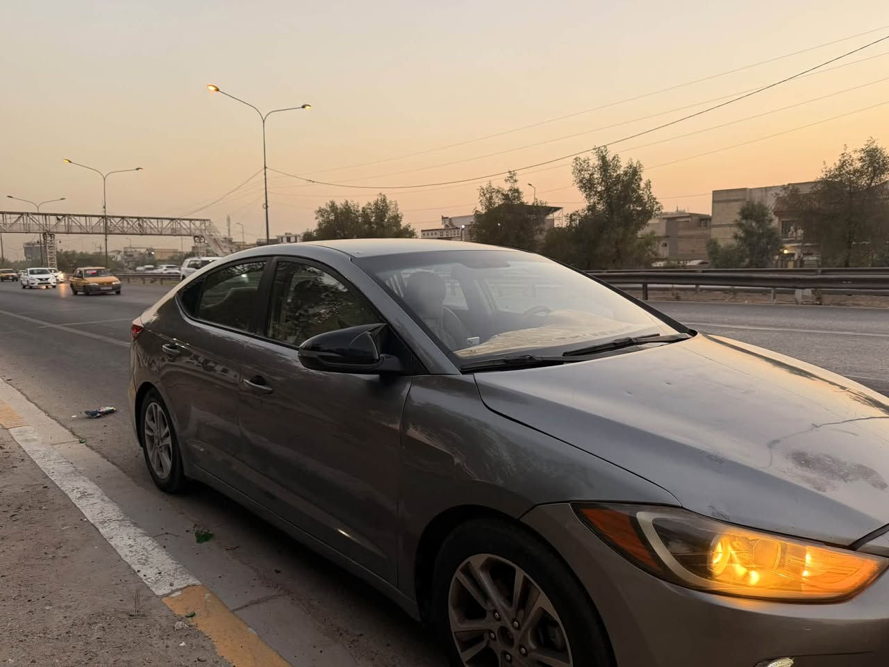 مواصفات:(مثبت سرعه ،ثلاث وضعيات قياده،تحكمات ستيرن ،شاشه جبيره )
حادثها خشم البنيد فقط بامريكا اماً بالعراق بيها ثلاث قطع رش.والسونار مذكور بالصور.

السعر 10000$
١٠٠ورقه 
مكاني بغداد الشهداء
للاستفسار:***********
