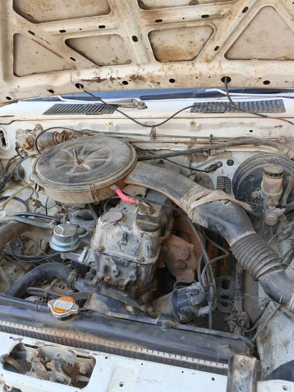 نيسان بيكب ٩٣ سياره نضيفه وجاهزه كير ومكينه وحداديه
السعر ٢٩ وبيه مجال شي قليل
نجف حي الانصار للتواصل ***********
