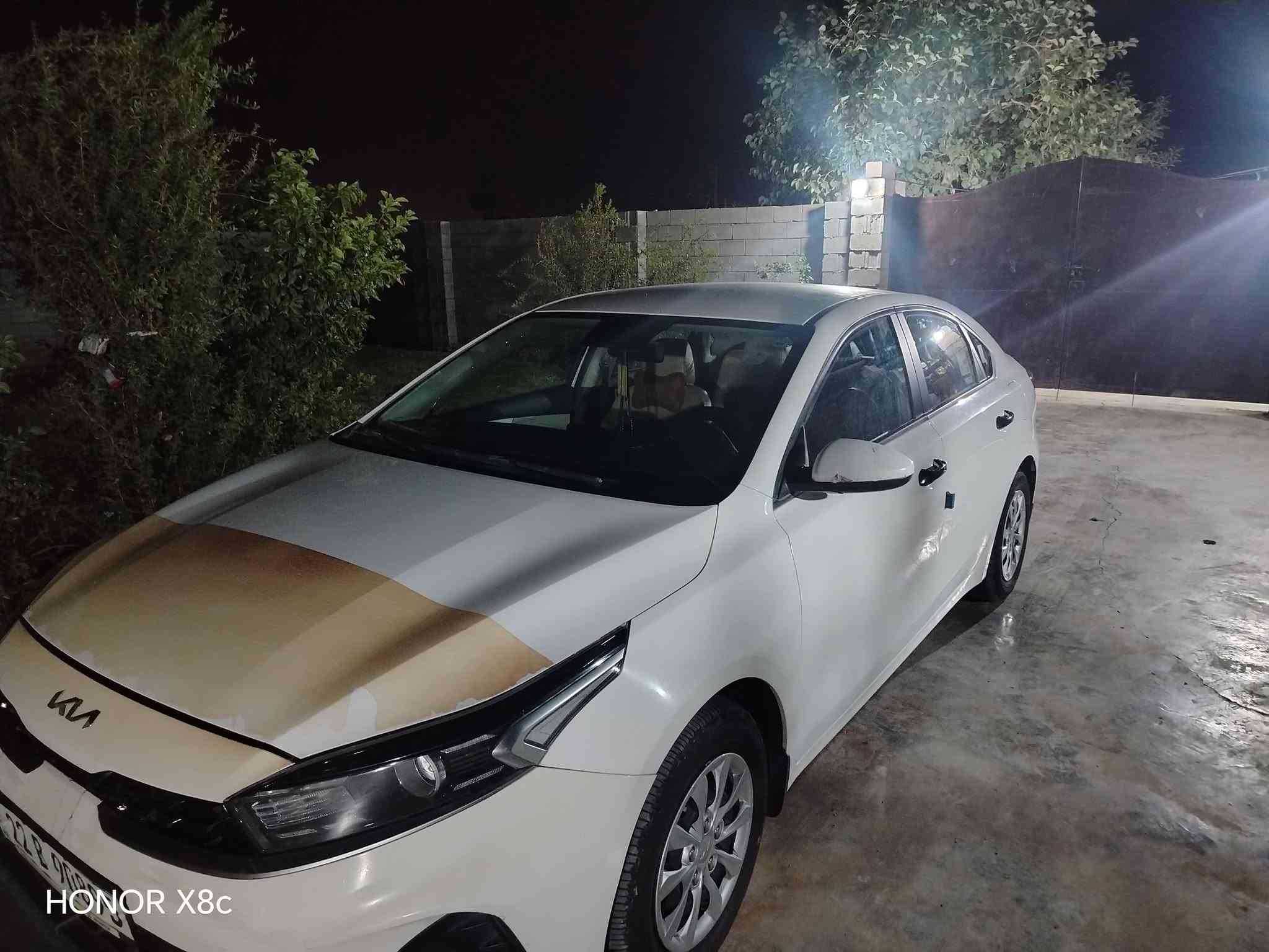 لبيع العنوان تاج دين الحفرية *********** موديل ٢٤

نص مكتوب في الصور:
- HONOR X8c