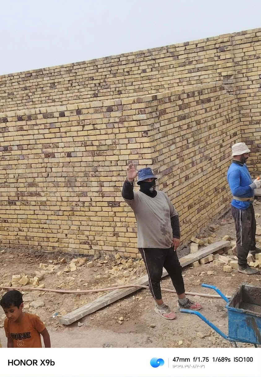 حالين متفرغ لي يحب يتواصل وياي حياه الله عمل نضيف وسرعت انجاز ***********
