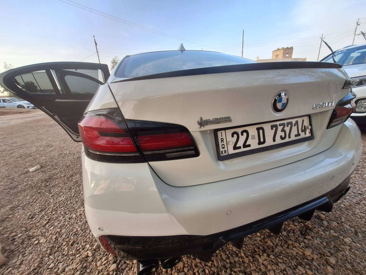 BMW 530i F10 2012 مراوس سيارة عالية
خليجي وكالة عروش محرك N52 نوزل قصير المرغوب ٦ سلندر تنفس طبيعي 
محدثة G30 2022 
صفر مسج رقم اربيل باسمي تحويل مباشر
السيارة مصروف عليها هواي جاهزة من كلشي
بيها تبديل جاملغ صفحة السايق بلادي نفس اللون ونص قطعة صبغ او اقل شوي
*********** واتساب
