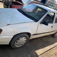 لانوس • ١٩٩٥ • محرك ١٦