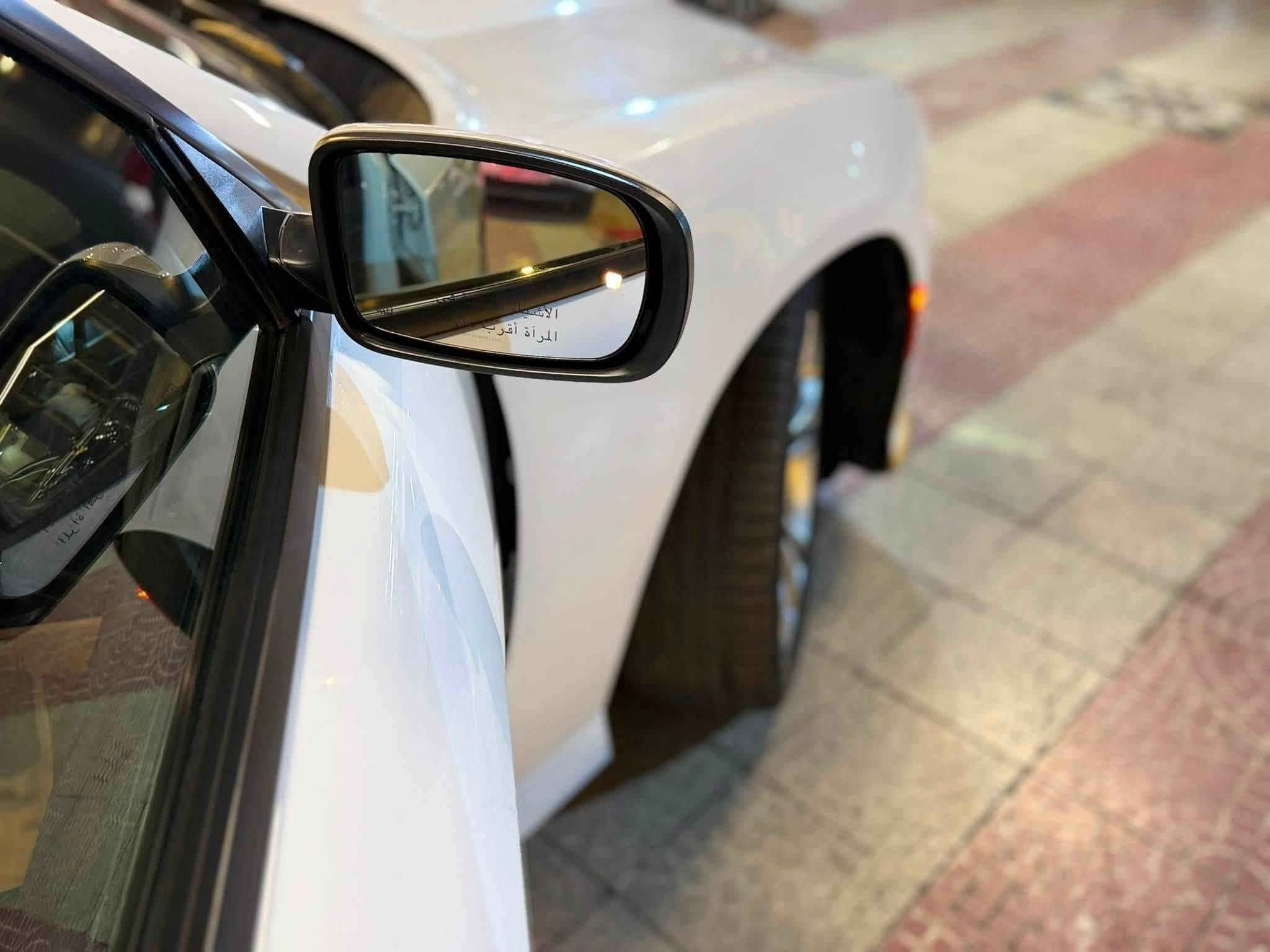 السلام عليكم
السعر310وبيها مجالالسلام عليكم 
السعر310وبيها مجال
📢دوج جارجر GT Plus 2022( خـليـجـي )
🔴فول 1/1 عدا الرادار 
 (خليجي)  وكاله هارلم 
🔹️العداد : 21الف مايل
🔹️المحرك : V6.  3.6L
🔹️رقم اربيل الجديد سنويه جديده
▫️المواصفات :
* نقطة عمياء
* مصابيح أمامية زنون
* كشافات الضباب زنون
* المصابيح الأمامية مع LED
* حساسات خلفية
حساسات اماميه
* شاشه كبيرة مع نظام ملاحة نفكيشن GPS
* سستم صوت الپاين
* فتحة سقف (سلايد)
* المقاعد الأمامية كهربائية
* ذاكرة لحفظ وضعيات الجلوس (ميموري)
* مقاعد أمامية تبريد وتدفئة
* مقاعد خلفية تدفئة
* تشغيل عن بعد
* المقود كهربائي
* تدفئة مقود القيادة
* محدد سرعة
* تلفون بلوتوث
* كاميرا خلفية
* مرايا متحسسة للاضاءة العالية
* كير شفتر بالستيرن
* دخول ذكي (بصمة)
🔸️موصافات ال Gt plus معروفه فول عدا رادار 
🔹️رقمي. ***********
▫️مكاني موصل
📢دوج جارجر GT Plus 2022( خـليـجـي )
🔴فول 1/1 عدا الرادار 
 (خليجي)  وكاله هارلم 
🔹️العداد : 21الف مايل
🔹️المحرك : V6.  3.6L
🔹️رقم اربيل الجديد سنويه جديده
▫️المواصفات :
* نقطة عمياء
* مصابيح أمامية زنون
* كشافات الضباب زنون
* المصابيح الأمامية مع LED
* حساسات خلفية
حساسات اماميه
* شاشه كبيرة مع نظام ملاحة نفكيشن GPS
* سستم صوت الپاين
* فتحة سقف (سلايد)
* المقاعد الأمامية كهربائية
* ذاكرة لحفظ وضعيات الجلوس (ميموري)
* مقاعد أمامية تبريد وتدفئة
* مقاعد خلفية تدفئة
* تشغيل عن بعد
* المقود كهربائي
* تدفئة مقود القيادة
* محدد سرعة
* تلفون بلوتوث
* كاميرا خلفية
* مرايا متحسسة للاضاءة العالية
* كير شفتر بالستيرن
* دخول ذكي (بصمة)
🔸️موصافات ال Gt plus معروفه فول عدا رادار 
🔹️رقمي. ***********
▫️مكاني موصل
