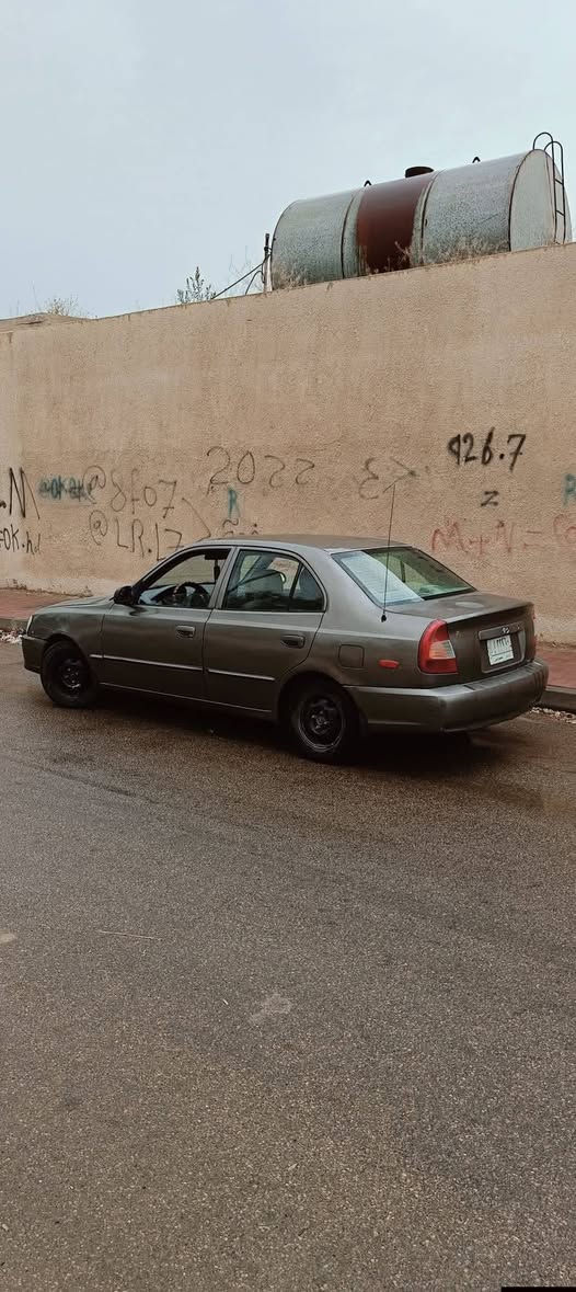 اكسنت فيرنا موديل 2000 حداديه نضيفه كهربائيات كلها شغاله نقص فقط تبريد السعر 45 وبيها مجال للستفسار ***********
