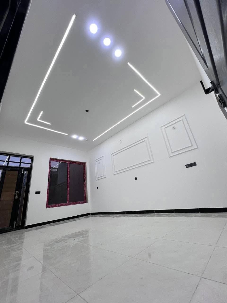 جبنالكم 🫵بيت 🏠العمر👌

دار للبيع مساحه 150 متر 

حي الجهاد مربع ديوان مخابرات 

خمس غرف نوم 😴 

كراج حديقه صاله مطبخ حولي مع صاله داخليه 

وغرفه نوم 🛌 في الطابق الأرضي 

الطابق الثاني 

ثلاث غرف نوم مع حمام 🛁 

طابق ثالث 

غرفه بيتونه صطح للاستفسار 👇

***********شركة ارض الخير #عقار #عقارات #عقارات_للبيع #عقاراتي #عقارات_العراق #العقارات 
#المقاولات_العامة #مقاولات #مقاولات_عامة #البناء #البيع #الشراء 
#عقارات
#للبيع
#الجهاد
