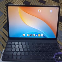 هونر باد 10 Papermatte 256 رام 8 جهازه نظافه 100% نقص شاحن  والكيبورد ...