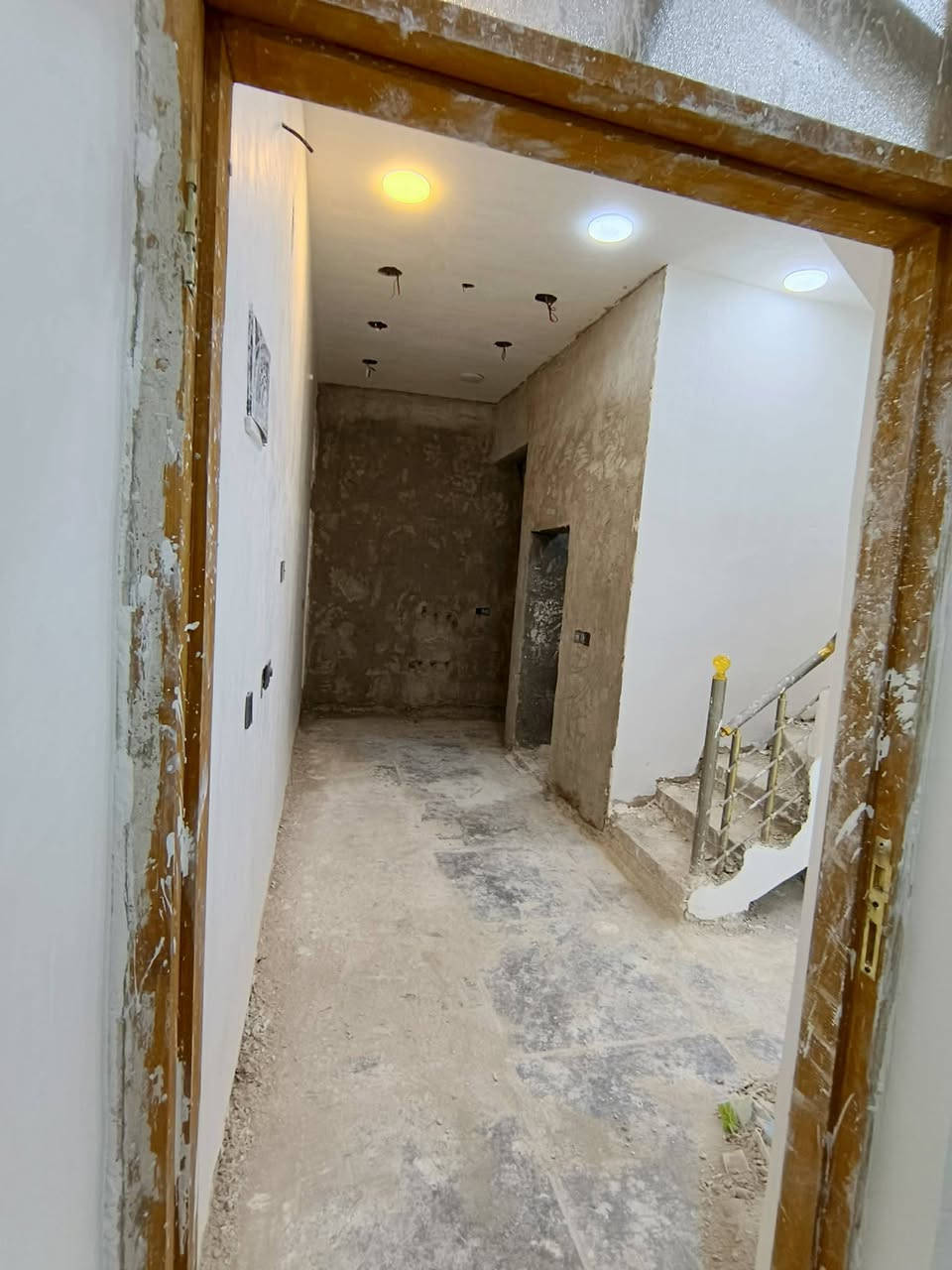 عبيت ٥٠ متر للبيع طابو ملك صرف  سعر ٤٥ بغداد الحسينية الراجديه أي استفسار ع هذا الرقم***********

