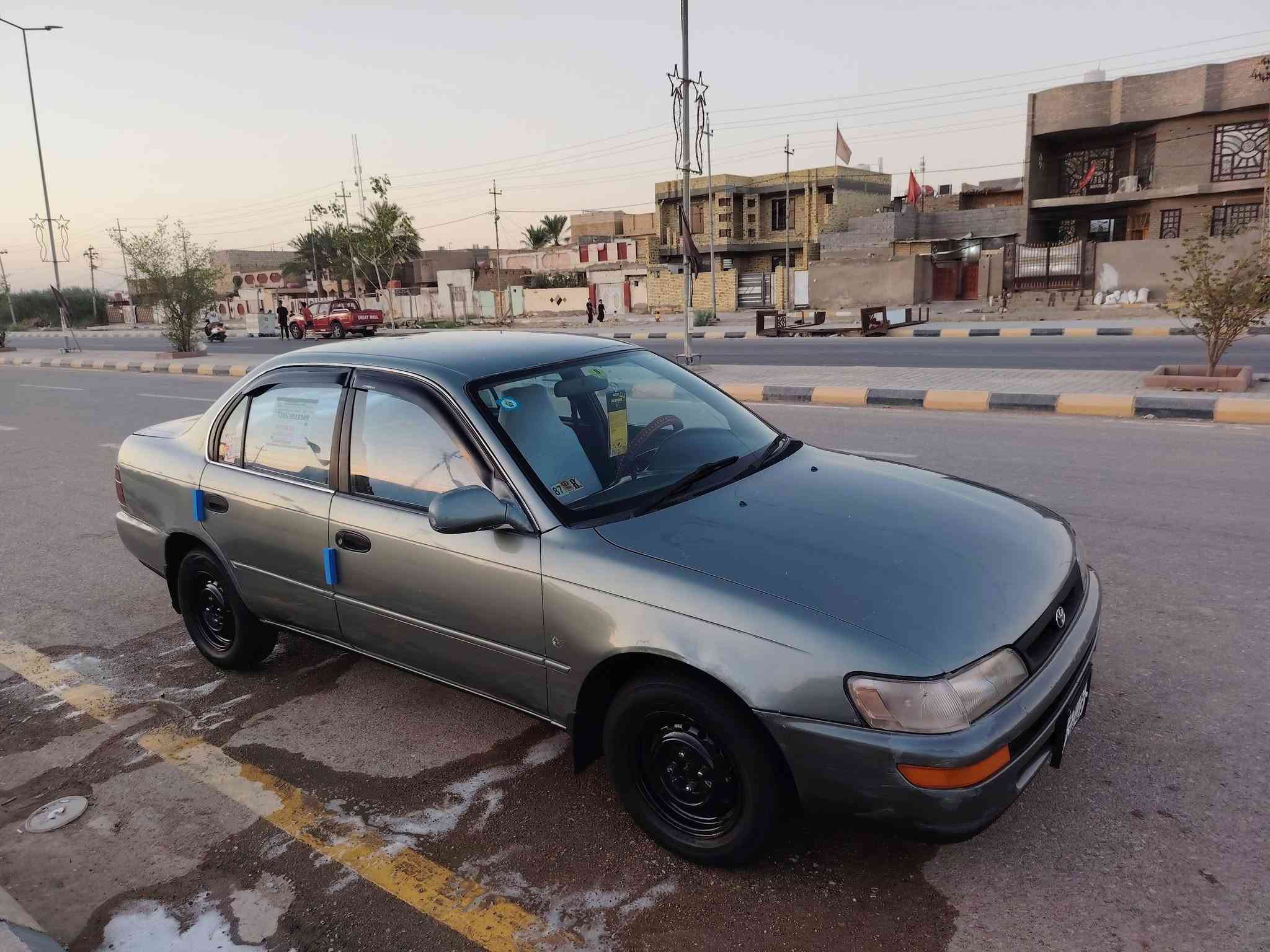 كورلا موديل ٩٣ تخم تاير حداديه جديده تبريد ثلج سنويه ل٢٧ تحويل مباشر رقم انكليزي سياره مال جناي نظيفه مكفوله من الضربه  مصبوغه جماليه العنوان واسط السعر ٥٠ وبيه مجال للتواصل ***********
