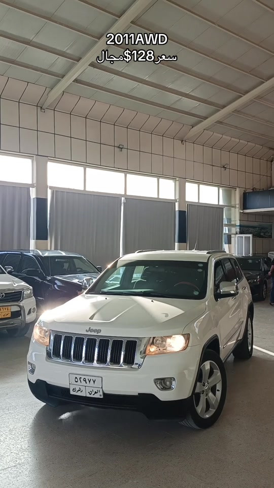 #jeep #laredo #zaxo_duhok_hewler_slemani_hawler #kurdistan #زاخو_دهوك_هولير_سليماني_ئاكري_سيمي 

نص مكتوب في الصور:
- 2011AWD سعر128$مجال