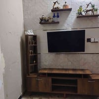ميز بلازمه مع الرفوف والبلازمه 125000 ابيع شلع بيهه مجال بسيط شهداء ال...