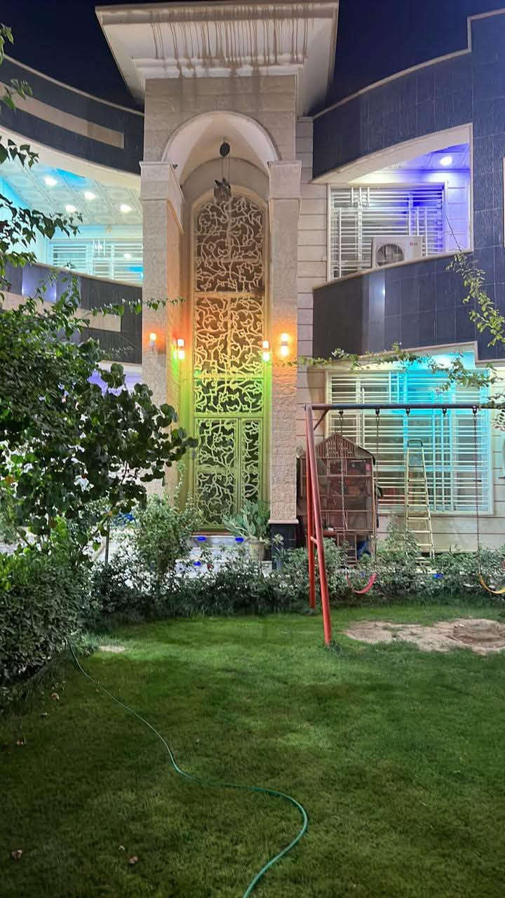 كربلاء الحسين • دار فاخرة • ٤٠٠م