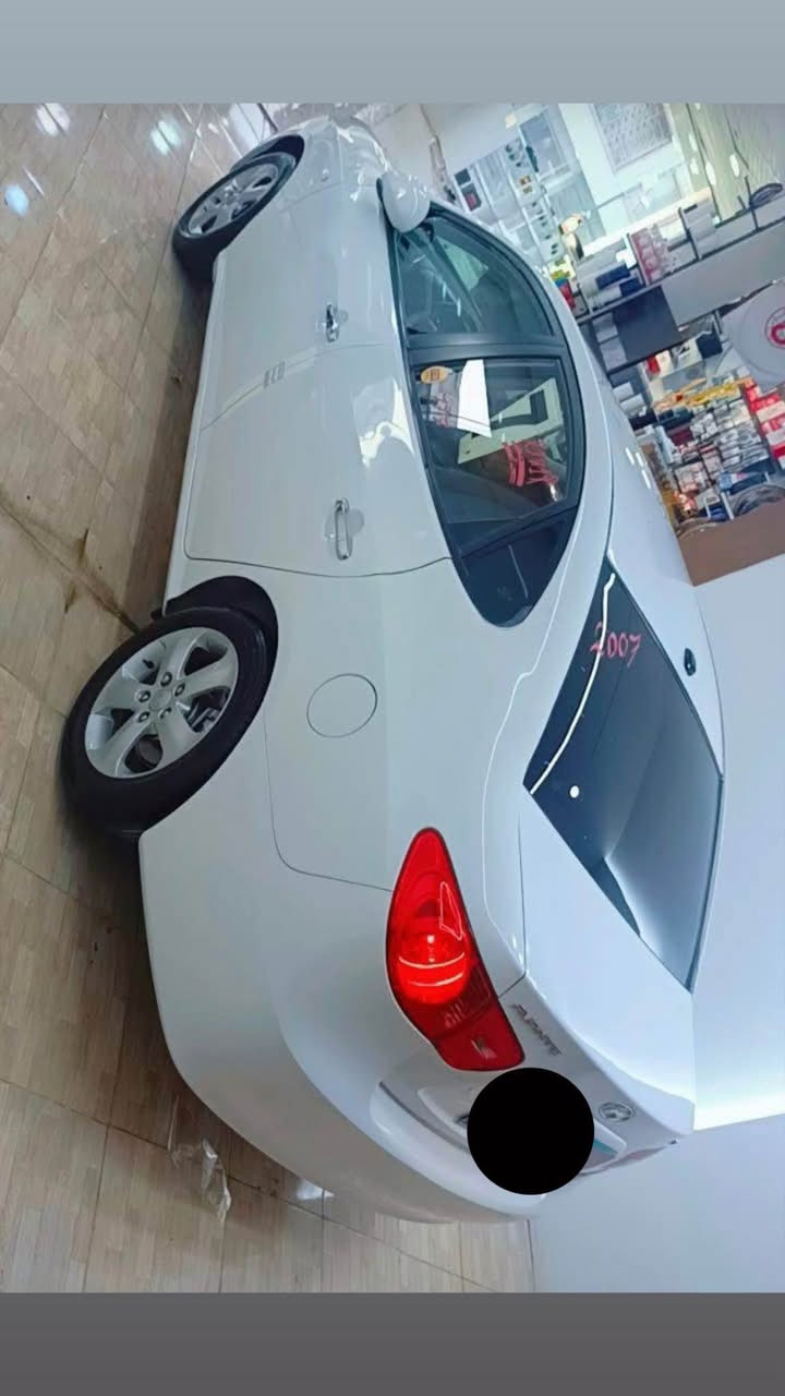 مۆدیل 2007
کۆد کراو 
گێرومەکینەی بەشەرت 
تەبریت بەشەرت پێشو پشت کەپس 
سەقفی وەک شوشەیە 
چارتایەو ویلی 16ی لۆکی لەژێرە 
تەبریت لەمس 
ئاوێنە شەفت 
کوشین هیتەر 
دینار مەسرەفی نیە بەس ماشاڵای دەوئ لەجوانیو لەخاوێنی 
نرخی  53گەڵاو مەجالەکی برایانە 
ژ.م ***********بەس واتس ئەپی لەسەرە بەس بۆ واتس ئەپ بیکەن رەقەمم ئیش ناکا كويسينجاك, أربيل

