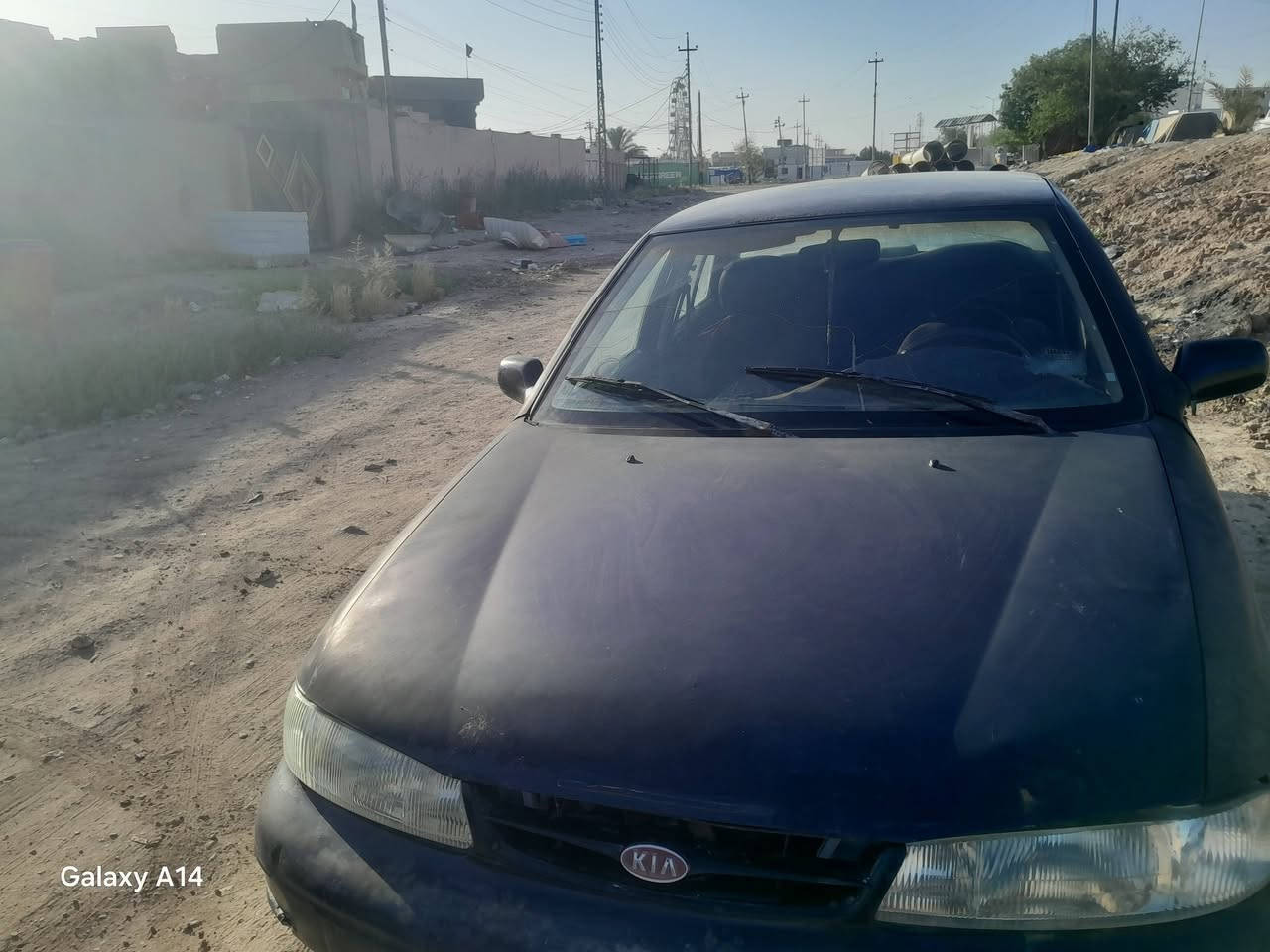 السلام عليكم اخوان
سيارتي كيا سيفيا للبيع موديل ٩٥
وبيه خيط تبخير ، والسنويه صاقطه
رقمها رقم بغداد (ر) 
والسعر ٢٥ورقة وبيه مجال 
وعندي وكالة عامة والرعي الشرعي موجود 
رقم التلفون ***********

