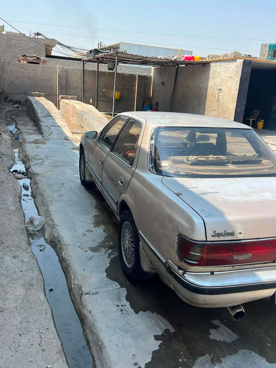 سلام عليكم سياره كرسته البيع سياره حلوه وكاعده تيارت نضاف محرك وكير شرط صدرها شويه تعبان تحويل ثاني يوم احولك البيع ٣٨ ورقه بيها مجال  مكاني صلاح الدين دجيل 
***********
