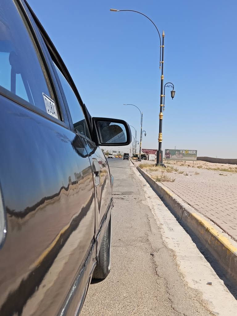 سياره اوبل فكترا موديل 89 GT
حجم 18شرط لا صرف ولا بخار  
كير عادي شرط 
مابي اي شي رقم سنويه كله جديد مشروع وطني بيه دفتر بانزين كهربائيه كلها شغال اربع إطارات جديد  تدفئه شغال صدر جديد  دبل جديد 
سياره صبغ عام جماليه فقط 
السياره مال بيت نضيفه طوبه 
سعرها 35  بيها مجال بسيط 
مكان كركوك 
*********** كركوك, العراق
