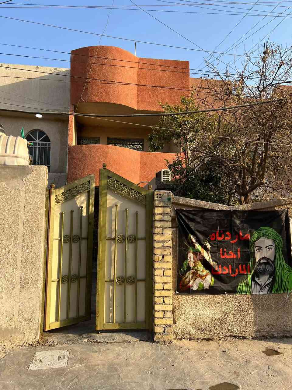 السلام عليكم مشتمل 83 م للبيع مكانة الشعب شارع الصحة مقابل جامع الحق للاستفسار *********** السعر 165
