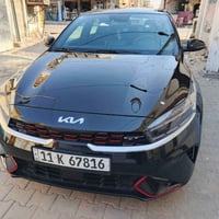 فورتي 2023 gt  فول عدا الفتحه حادث موضح بالصور أدناه حادث مو قوي والبج...