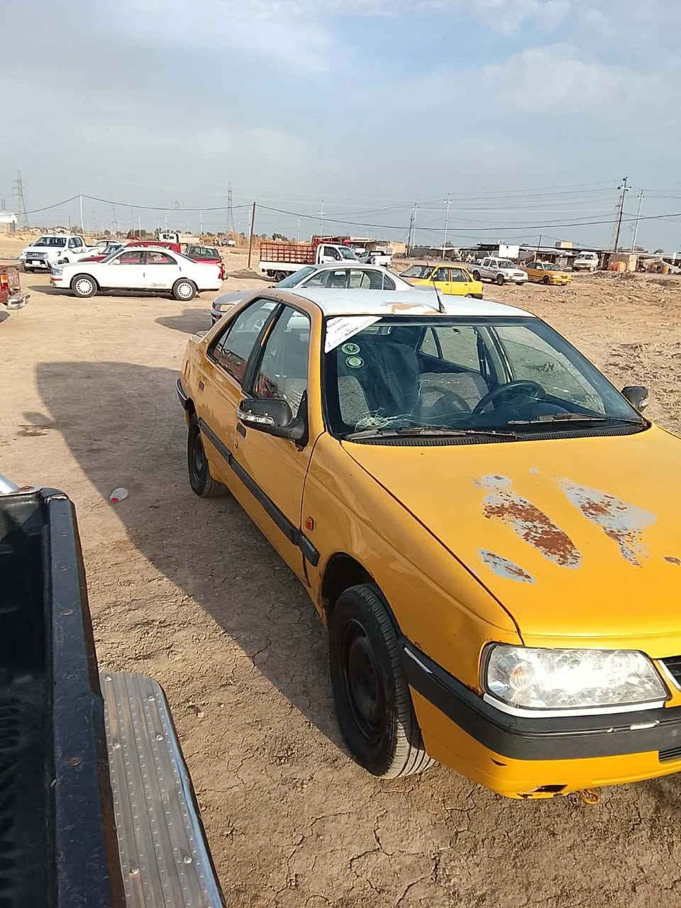 سلام عليكم بيجو 20012 للبيع فقط كير كايم الباقي كله نضيف السعر 3 ملاين او بيه مجال ***********
