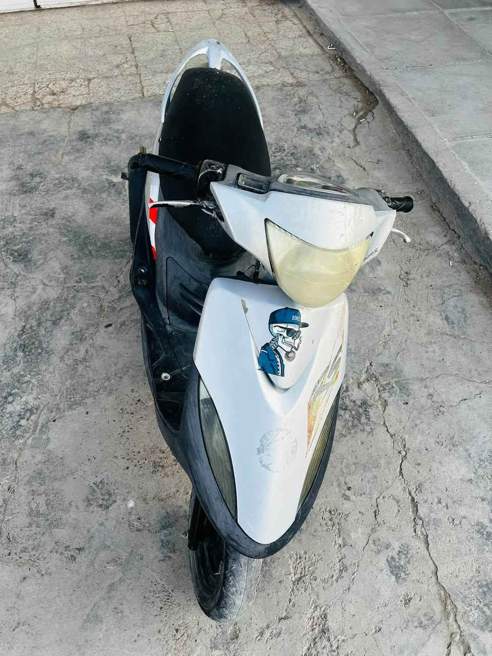 عندي ماكس عدله مكينه نضيفه كفرات اصليه نكره سلف شلعه ومعدل كهربائياتهه شغاله اوراق كامله المكان الغزاليه السعر 425 الشراي يخابر وهذه رقمي ***********
