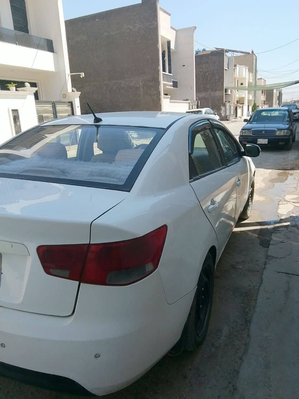 سيراتو ١٢ السيارة بيه ٣قطع صبغ بدون دوخل خير من الله مال جناي مكينه وكير كفاله تبريد ثلج تريد تحويل تريد وكاله مكانه بابل السعر ٨٠ مامتواجد عل فيس رجان ***********
