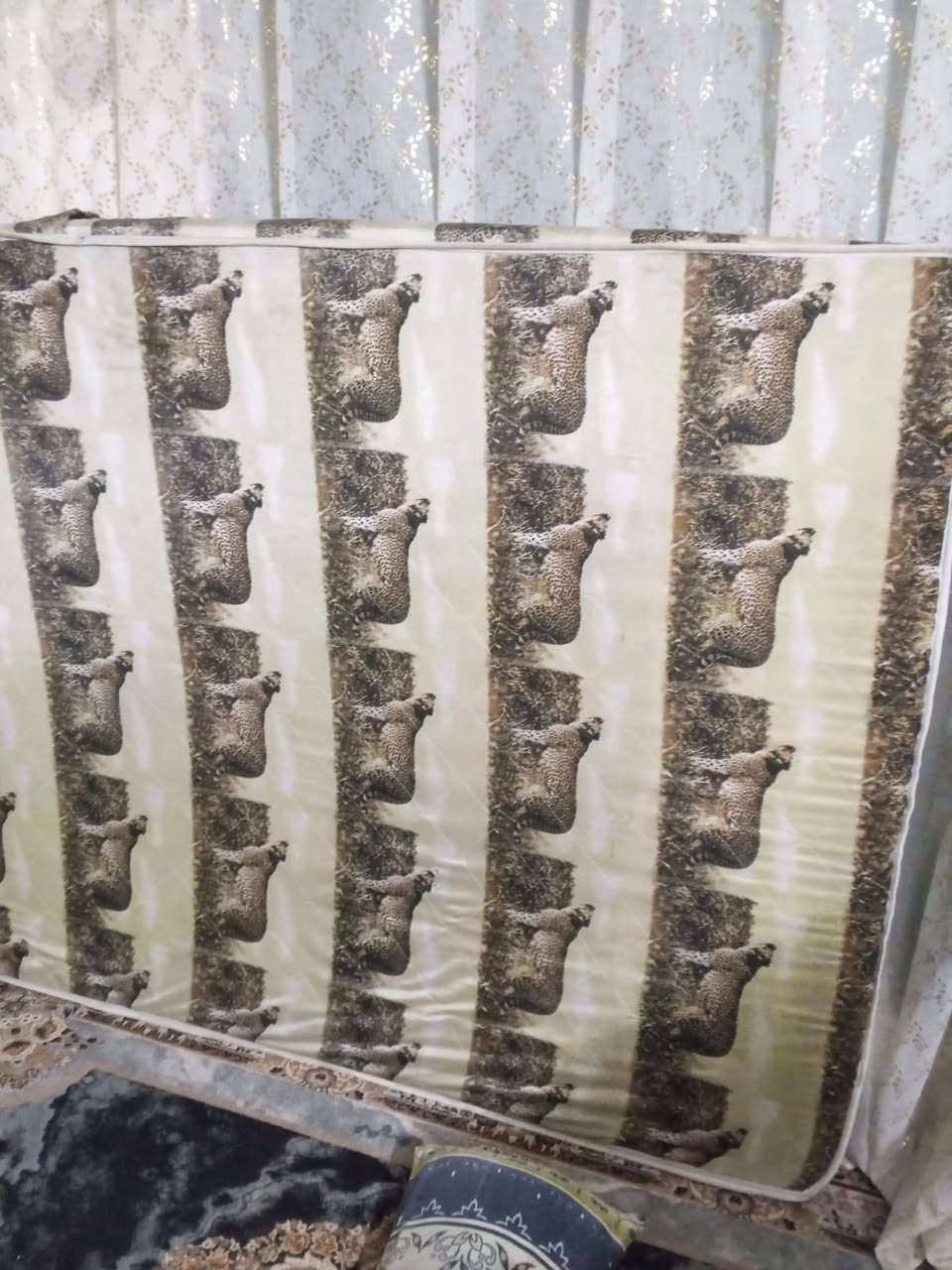 دوشك للبيع ب40نضيف ضغط عالي مكاني بغداد الحسينيه مال الراشديه وعندي توصيل ***********
