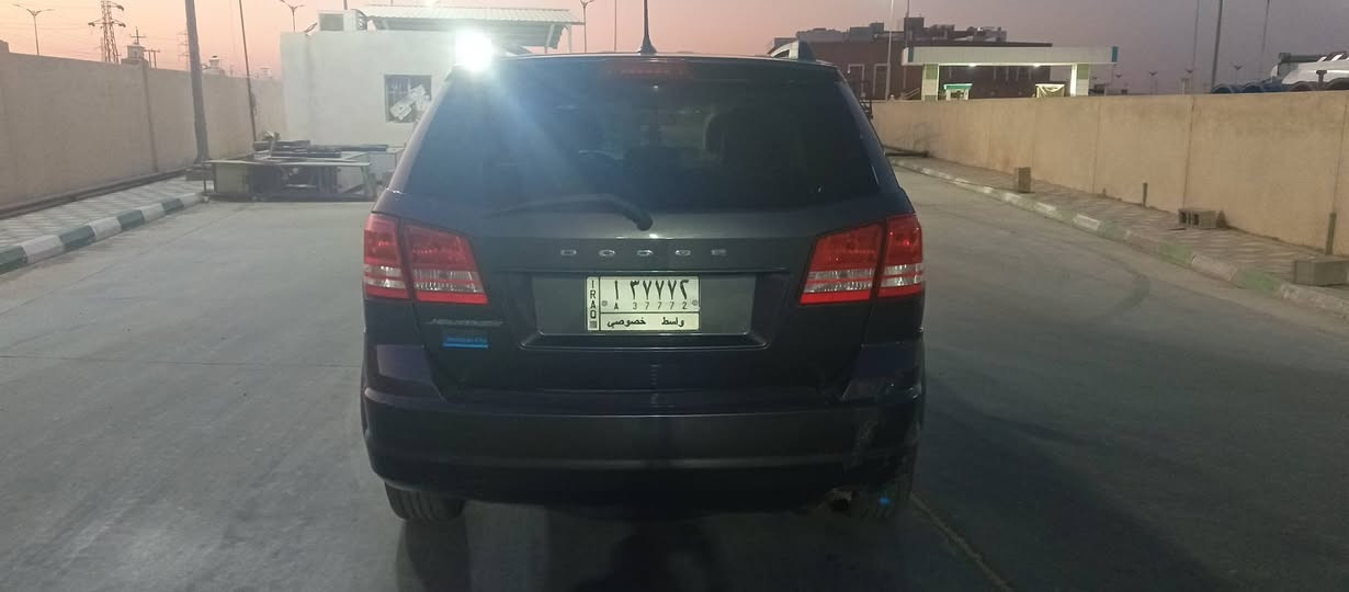 للبيع سيارة دوج جورني موديل ٢٠١٨
٤ سلندر ٢٤٠٠ 
   
السيارة مبدل مكينة جديدة وكير جديد بعد ٢٠٠ الف 
 
حدادية امامية جديدة 

السيارة ماشية ٢٢٠ الف 
كشره ٨٠ ب المئة نظافة ومبدل بيه بنيد وجاملغ 

بيه رصعات ب الباب الخلفي عكس السائق 
السيارة  ما بيه تبريد 

السعر ١١٥ وبيه مجال  
للتواصل على الرقم *********** واتساب بيه هم
