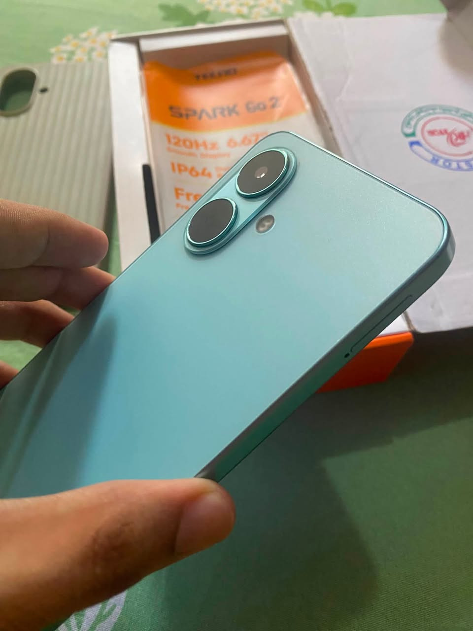Tecno Spark Go 2
ذاكرة 128 حال الجديد سعر 130 قفل بغداد *********** متوفر توصيل
