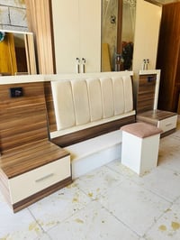 غرفة نوم للبيع شرط نظافة فول   واتساب 07518503340