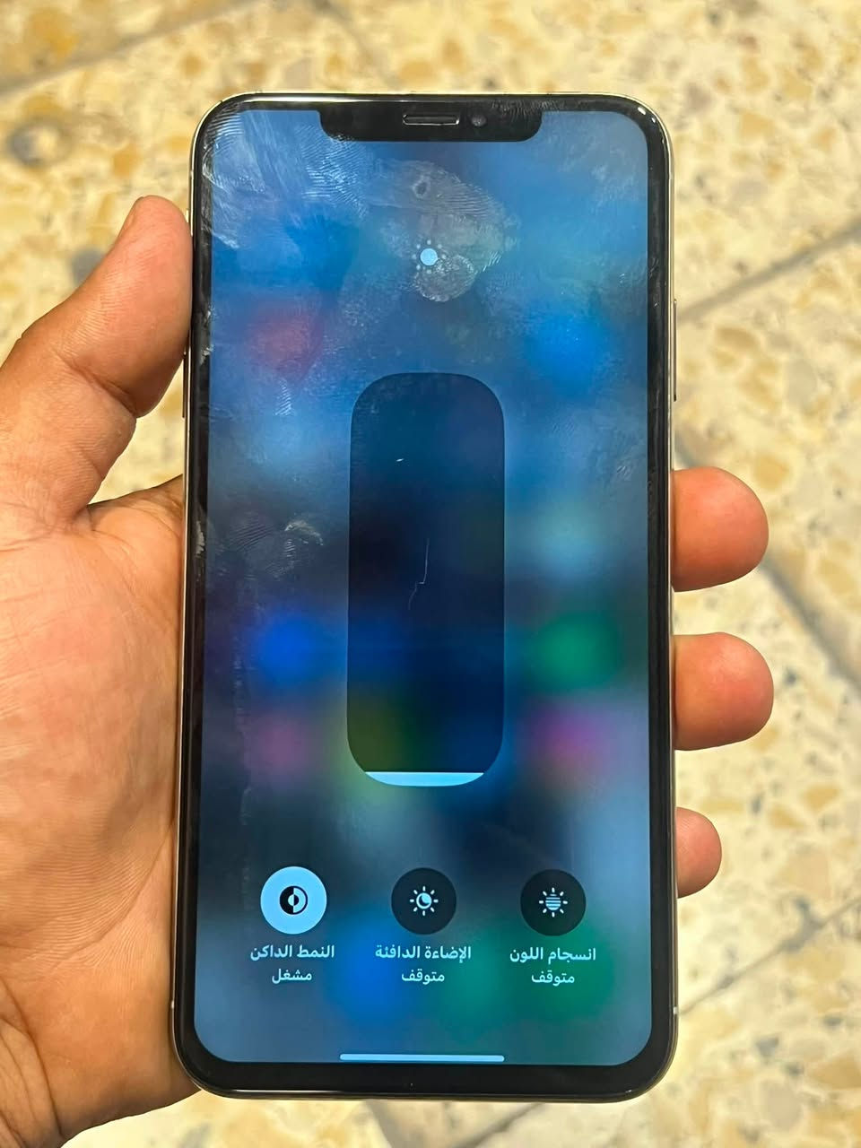 سلام عليكم اكس ماكس للبيع جهاز نضيف مبدل بي شاشه اصليه وبطاريه اصليه  فيس ايدي شغال صوت شغال كلشي بي شغال ذاكره 256السعر 175وبي مجال مكاني بغداد مدينه الصدر ***********واتساب موجود
