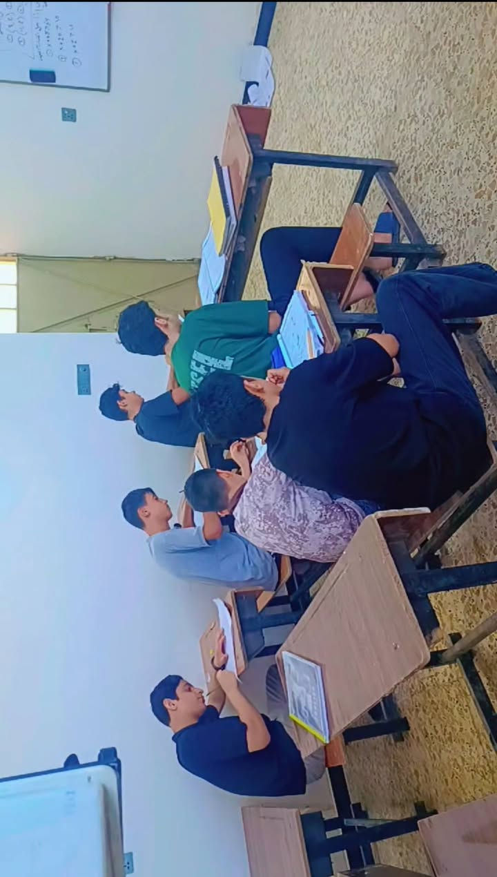 معهد صادق العلوم • دورات تقوية • بداية شارع ابو احمد
