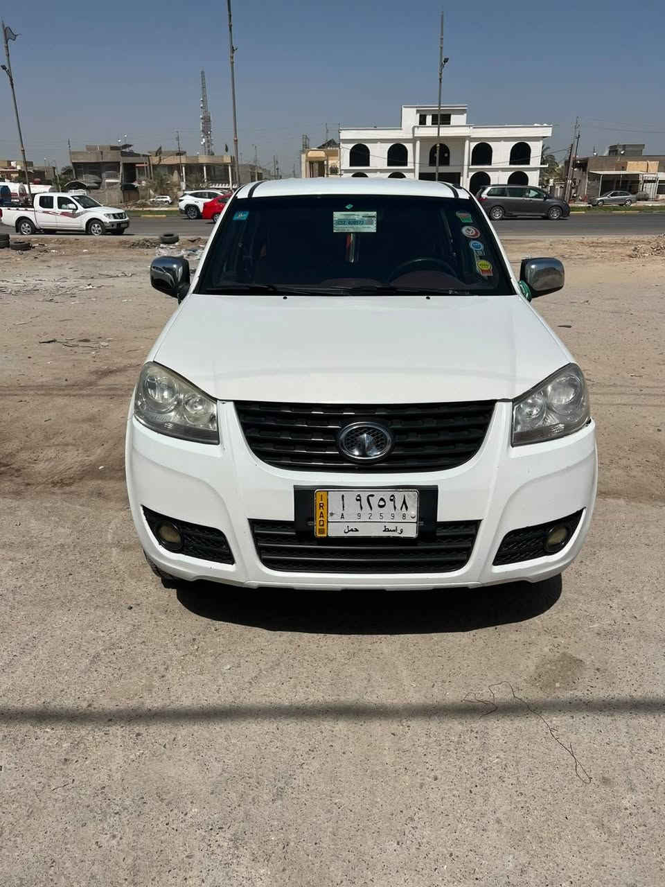 كريت 2018 سياره جديده معنه الكلمه تبريد 🥶 محرك وكير كسن كفاله سياره بيهه طخه بسيطه بجهت السايق باقي كفاله السعر 78 مكان سيارة واسط صويره رقم واسط سنويه لل ٢٩ سياره جديده مال جناي ***********
