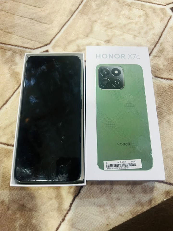 هونر X7C جهاز مكفول نضيف اي نقص ما بي سعره 180 للتواصل ***********
