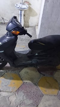 سكنس نثية كلشي شغال  وبلادي  بيها صوت ب المكينة  حي اور   300 بيها مجا...