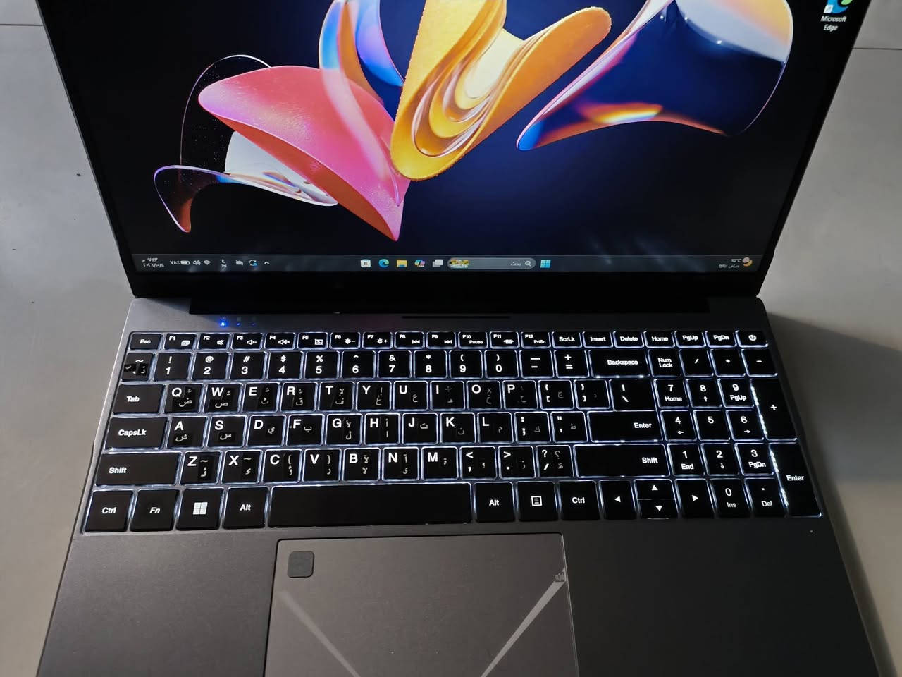 رايزن 5 3500U • 16 جيجا رام • 512 جيجا NVMe