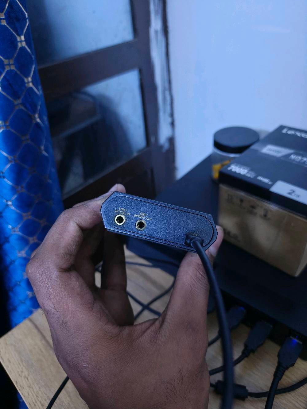 كرت صوت • SoundBlasterX G6 • مستعمل