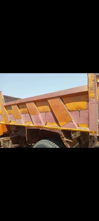 للبيع بدي اقجم مال ٨١ نضيف للاستفسار 07804606757