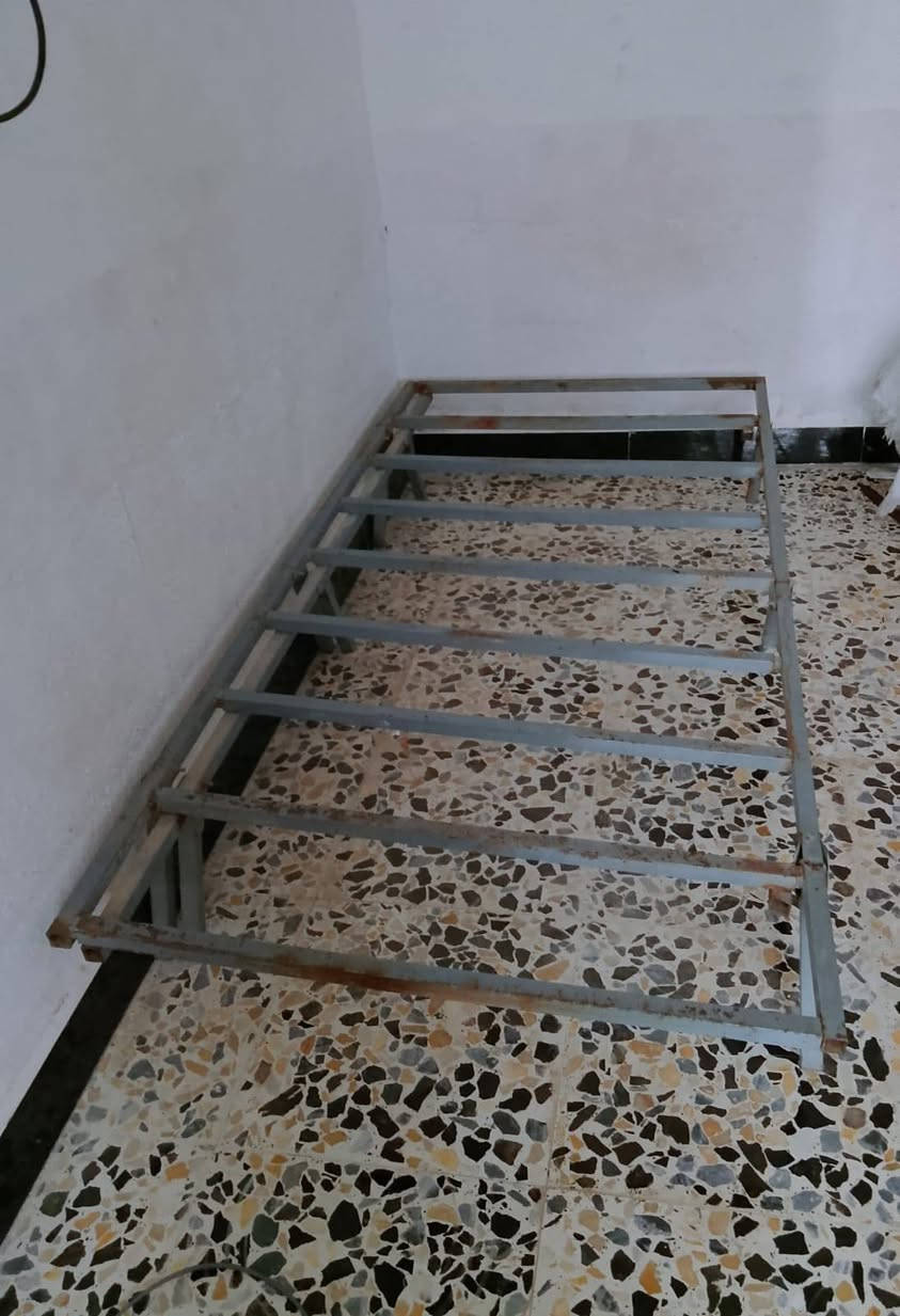 جرباية حديد • سرير حديد • بيه مجال
