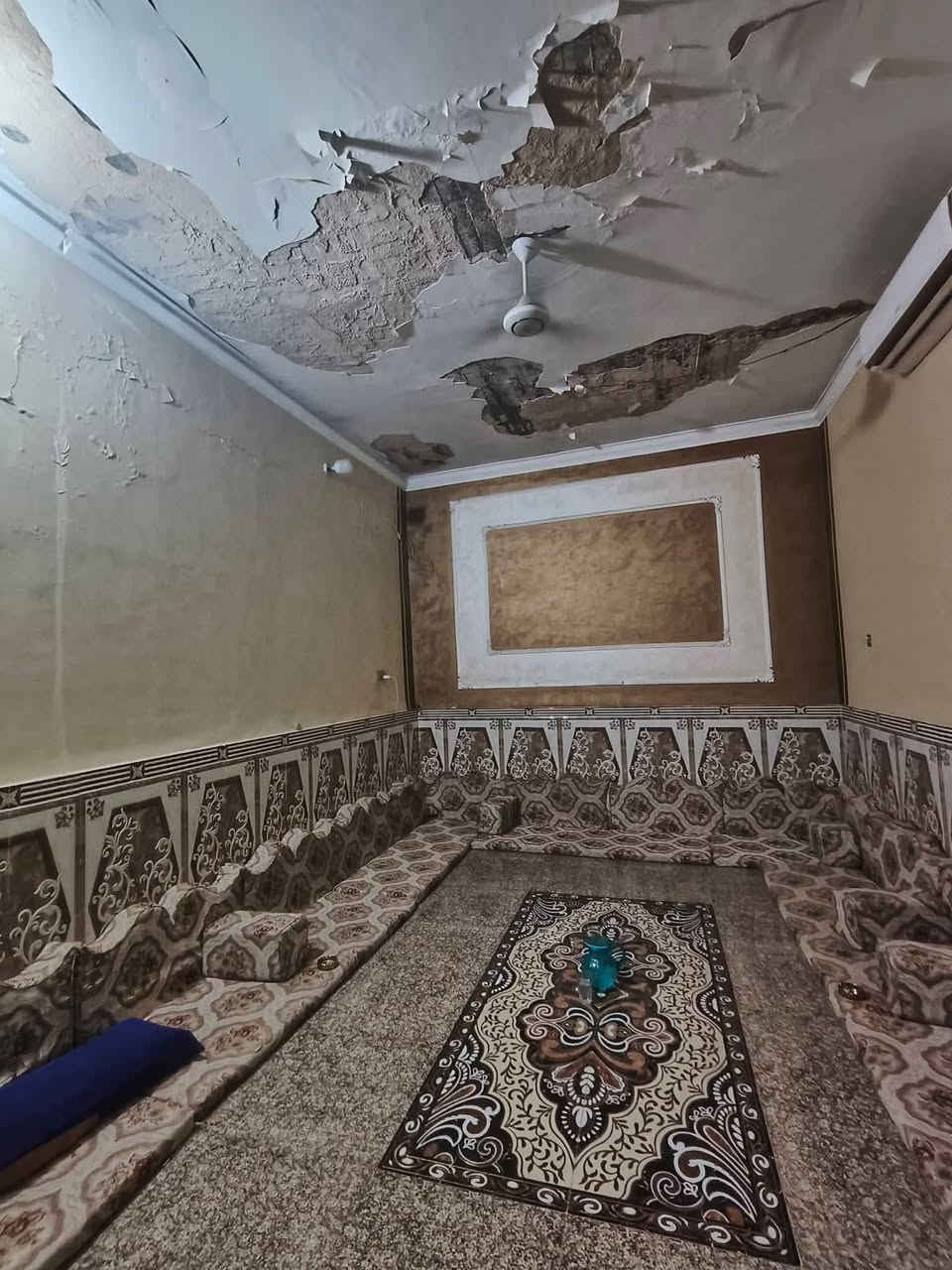 بصف الركن • ٢٠٠م² • ٣ غرف