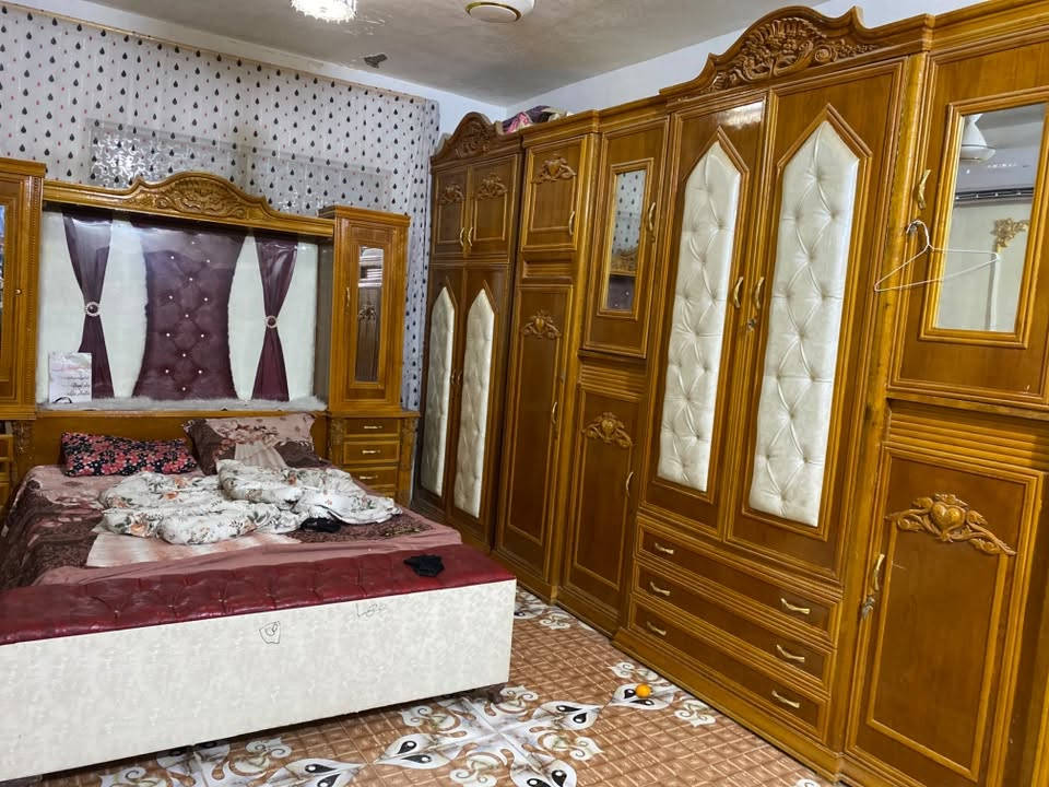 غرفه نوم تزكام ثقيل اصلي حجم الضخم استعمال قليل السعر *********** ميسان
