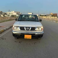 نیسان مۆدێل 2002 محەسەن پاوەر گێر و مەکینەو تەبریدو ئەکسلی بەشەرت  چوا...