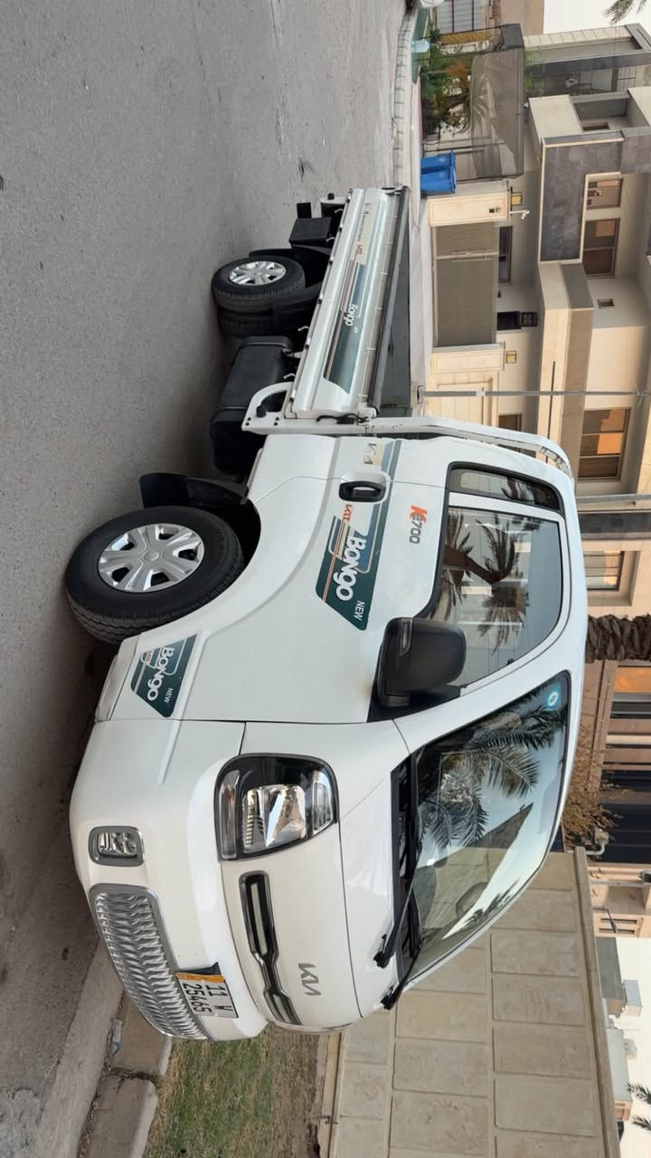 كيا للبيع رقم بغداد موديل 2023 ماشيه 167 الف السعر 138 ورقه او بيها مجال بسيط مكفول من الصبغ او ابارد بدون اي نقص 
للستفسار ***********
