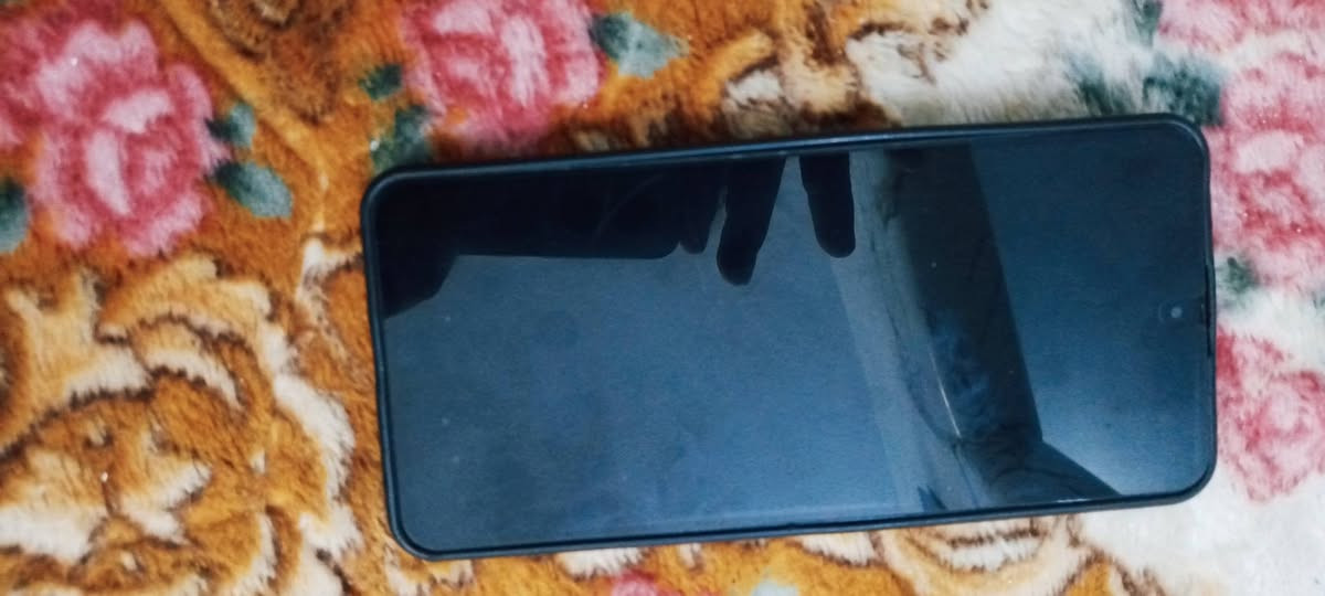 بدون غراض ماعندي توصيل نضافه 95 بل 100 ما داخل تصليح
فقط جم شخط بل شاشه شوفه بل صور يعني ما بين حاط اله الزكه 
اسم جهاز بوكو اكس 6 فايف جي ...ذكرته 256.رام 12=12
بوبجي 120 فريم شرط سلس كلش دبل سماعه ستريو 
كامره تخبل دبل شريحه بصمه بل شاشه سريعه 
سعره 250 بي مجال بسيط كلش بسيط مو شراي لا يجي خاص 
مكاني بغداد حي نصر رقمي ‏‪***********‬‏
