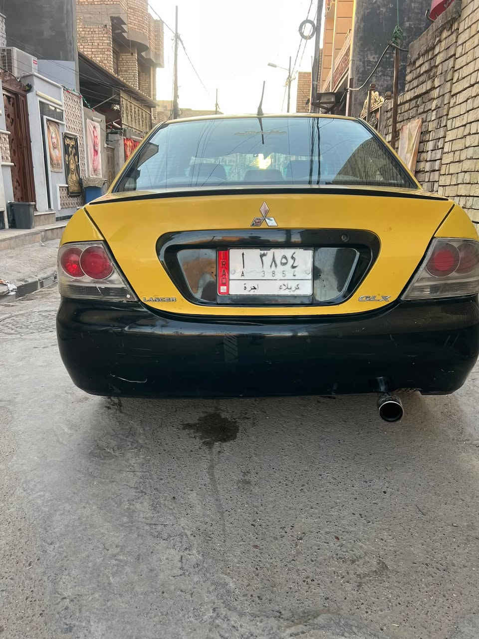 لانسر 2008نضيفه سنويه جديده هزه جديده تحويل ثاني يوم مكينه 2000 سعره 55بيه مجال مكاني بغداد مدينه الصدر 
***********
