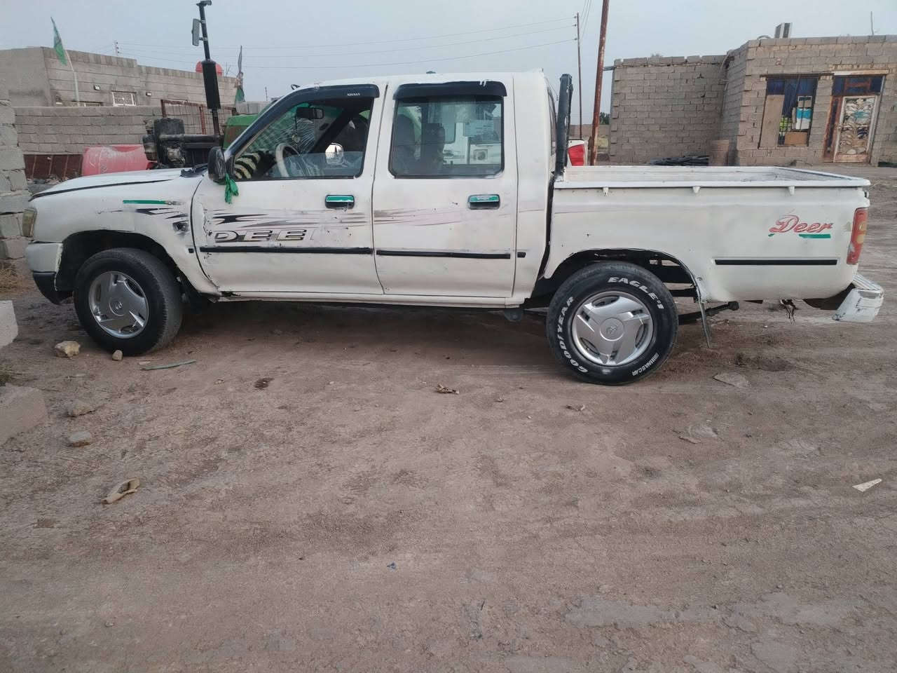 دير • ٢٠٠٨ • مكفولة مكينه وكير