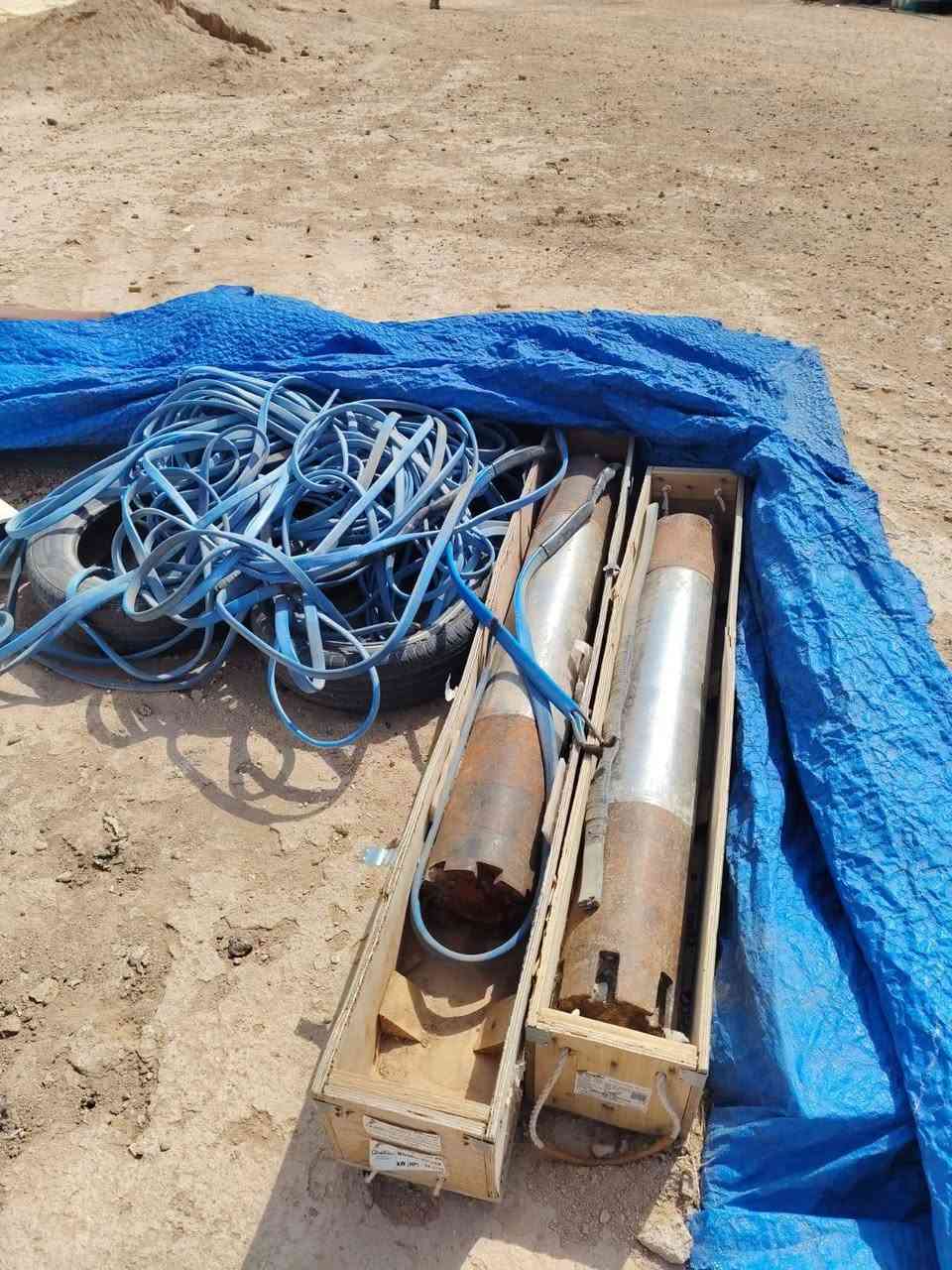 للبيع ٣ غطاسات ٧٥  اثنين واحد أبو ٦٠ وبشاره وكيبل اتصال *********** مع ٣ بواري بلاستك
