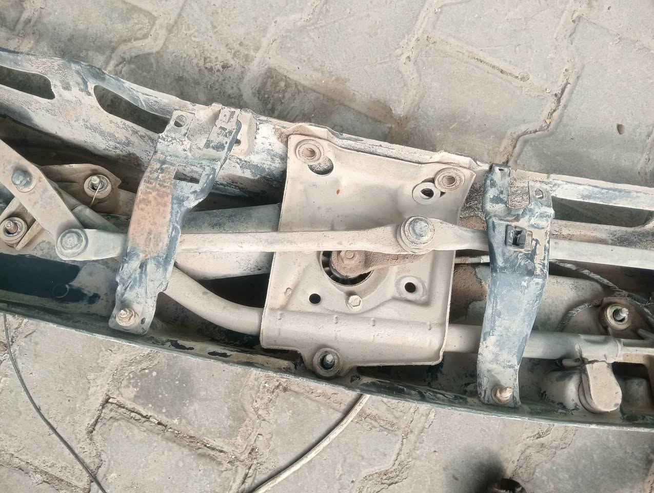 ماطور ماسحات • مع الاذرع • دوج ٩٦/٢٠٠٠