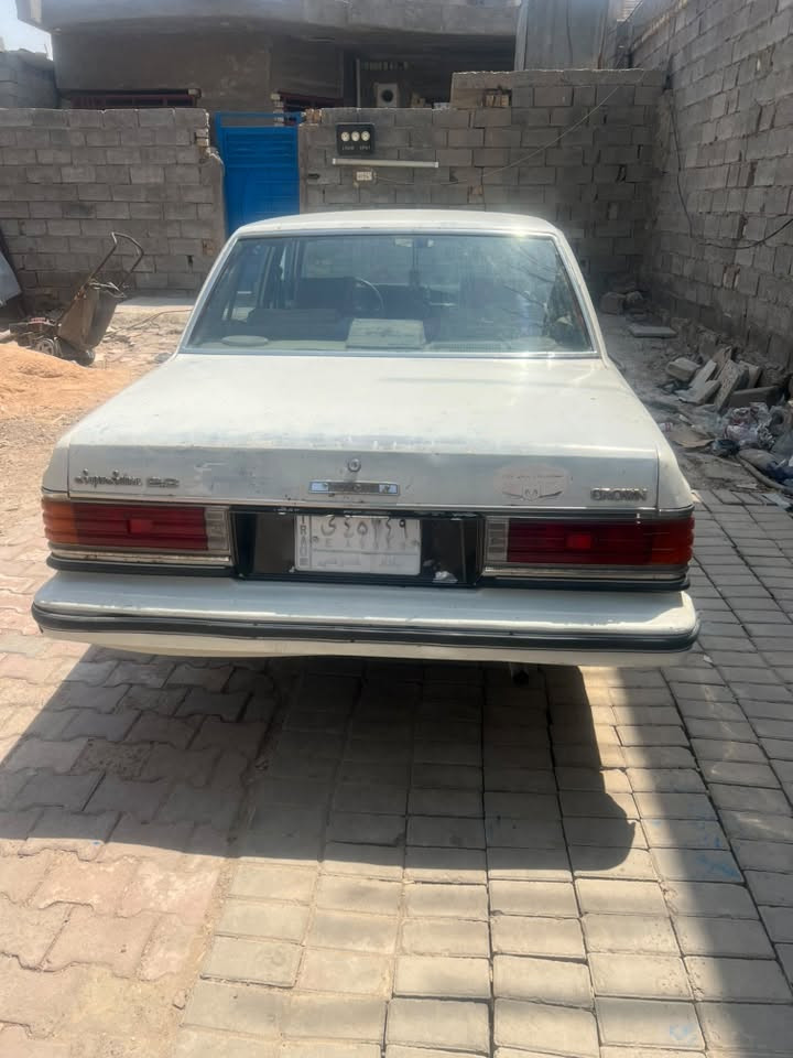 سلام عليكم سوبر للبيع موديل 82 مكينه بلادي سياره بلادي بيها ذيول شويه منكدات وبيها ضربه جاملق خلفي بكد شبر مكينه تبخر عنوان بغداد السياره رقم بغداد ***********
