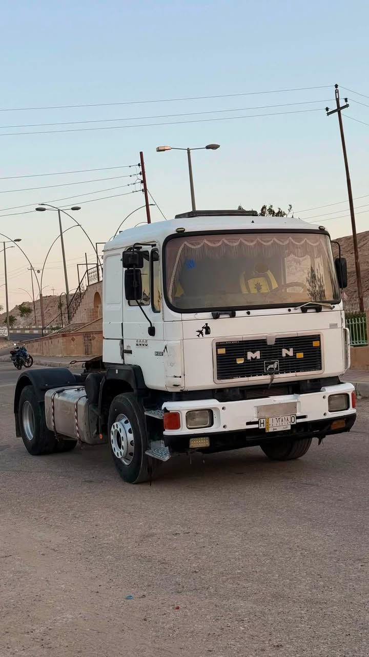 مان صقر موديل 92 سياره  جاهزه لشغل ***********
